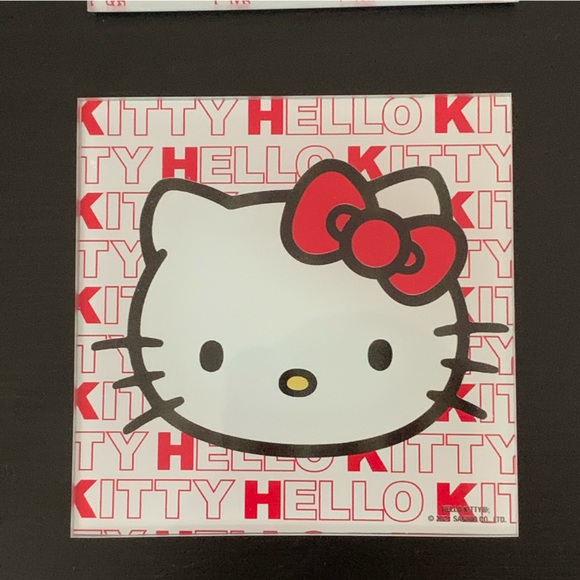 Hello Kitty Glass Coaster Set of Four - Picture 6 of 6